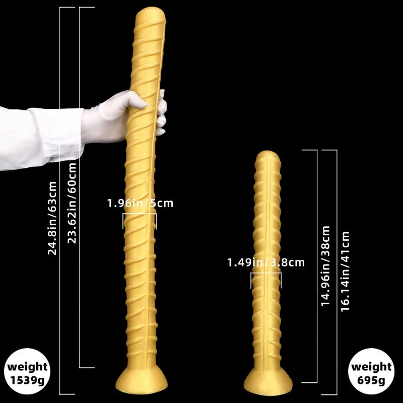 Detailed view of the Hinterhof Stimulation Streifen Anal Dildo, crafted from smooth medical-grade silicone for safe use.