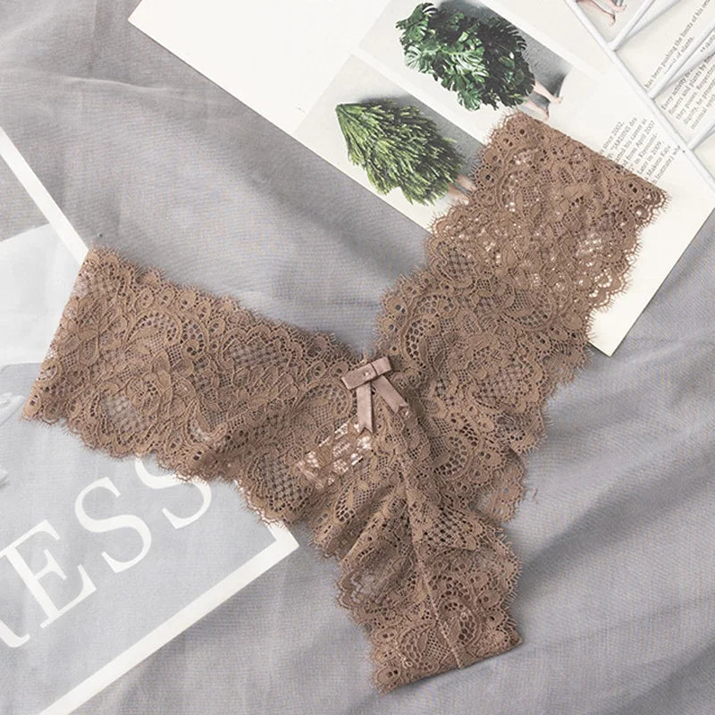 Sexy, transparente Damen-T-Back-Slips.