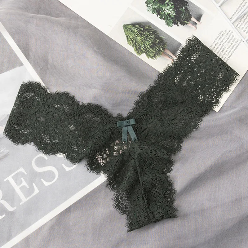Sexy, transparente Damen-T-Back-Slips.