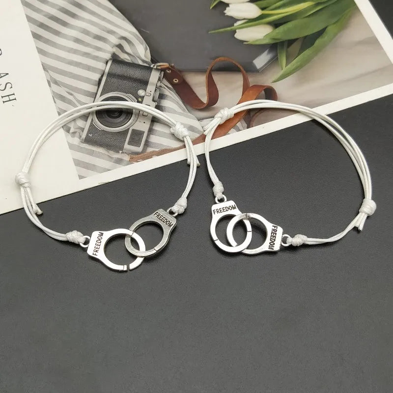 Ensemble de bracelets menottes réglables BBF pour femmes