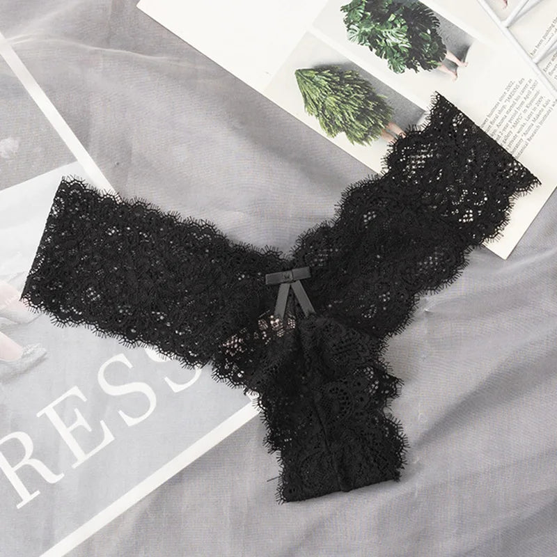 Sexy, transparente Damen-T-Back-Slips.