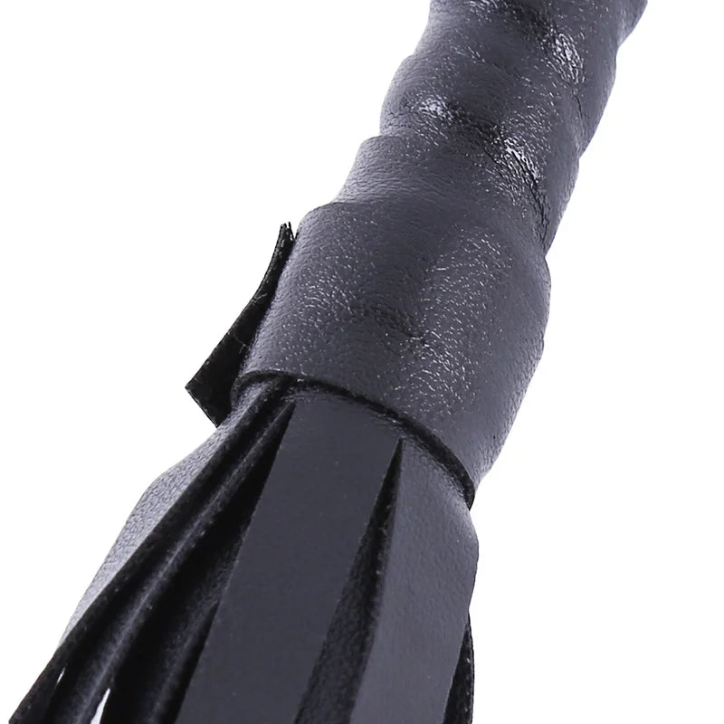 40cm PU Leder Flogger Handschellen Königin Peitsche