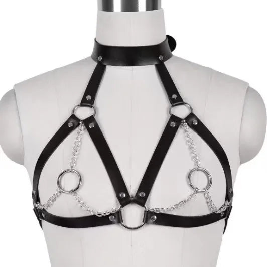 BDSM Alternative Trainingsausrüstung: Sexy schwarzes Lederhalsband, Nippelklemmen, Taillengürtel und Bralette
