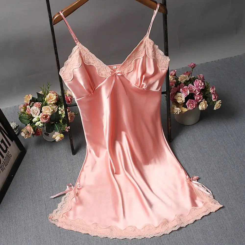 Sexy Lace Silk Nighty Nachtwäsche