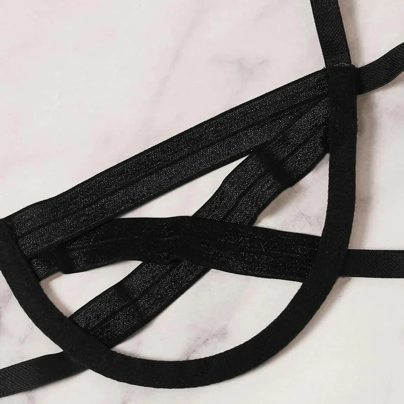 Ausgehöhlter Bondage Harness Dessous