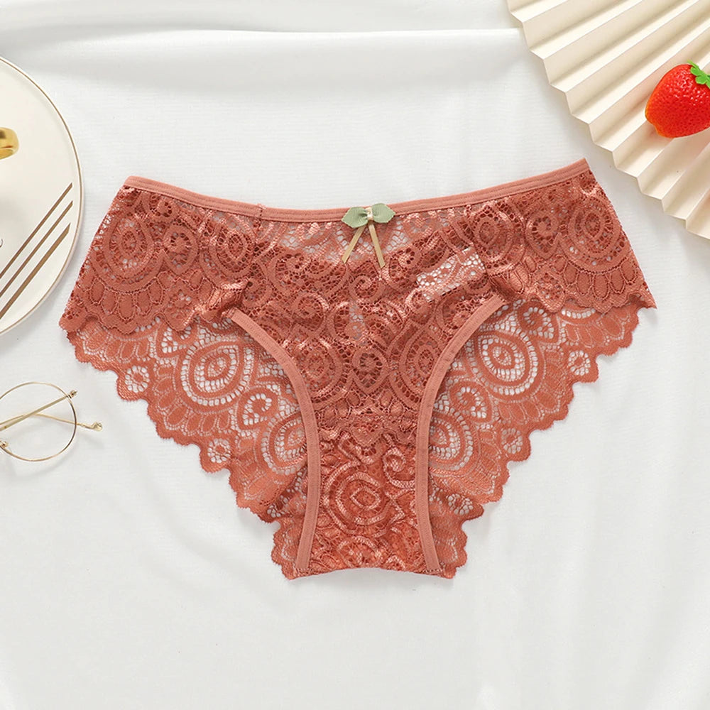 Sexiger Damen-G-String mit Spitzenbesatz