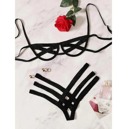 Harnais de bondage ajouré et séduisant pour des nuits sensuelles